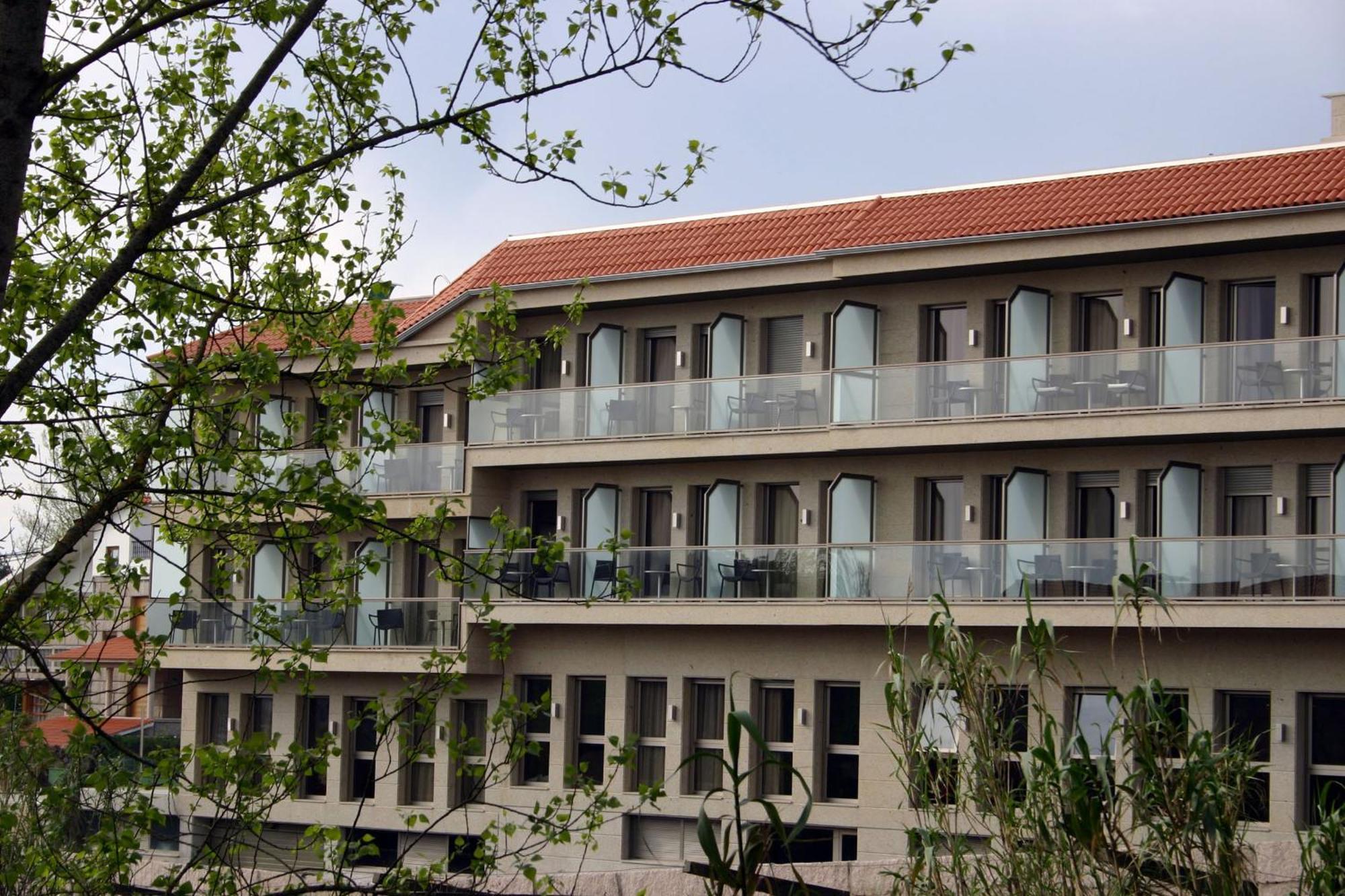 Royal Nayef Hotel Портоново Екстериор снимка